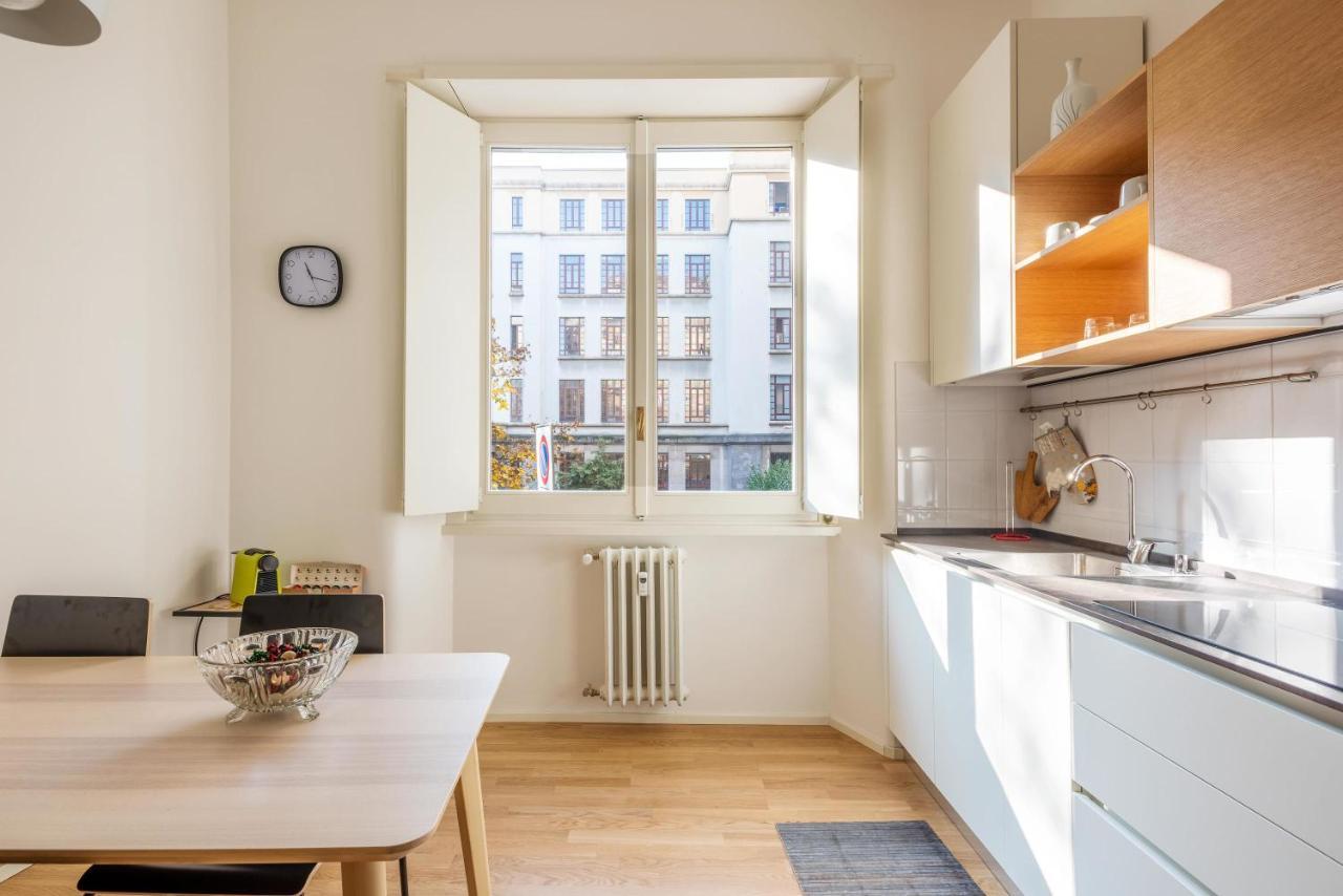 Spacious & Comfortable Apartment In Duomo By Easylife Milano Exteriör bild