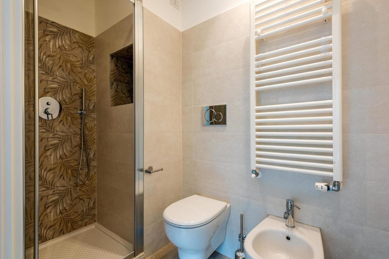 Spacious & Comfortable Apartment In Duomo By Easylife Milano Exteriör bild